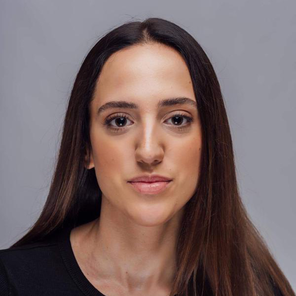 Headshot of Tisa Kliček, writer and performer of Pocket Revolution at Southwark Playhouse Elephant.